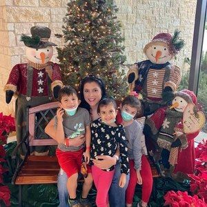 Meet your Posher, Crystal